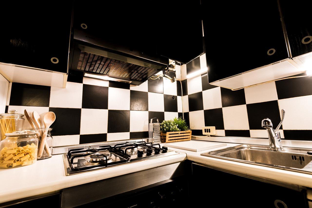 Bright Apartments Verona - Borsari Historical Luaran gambar