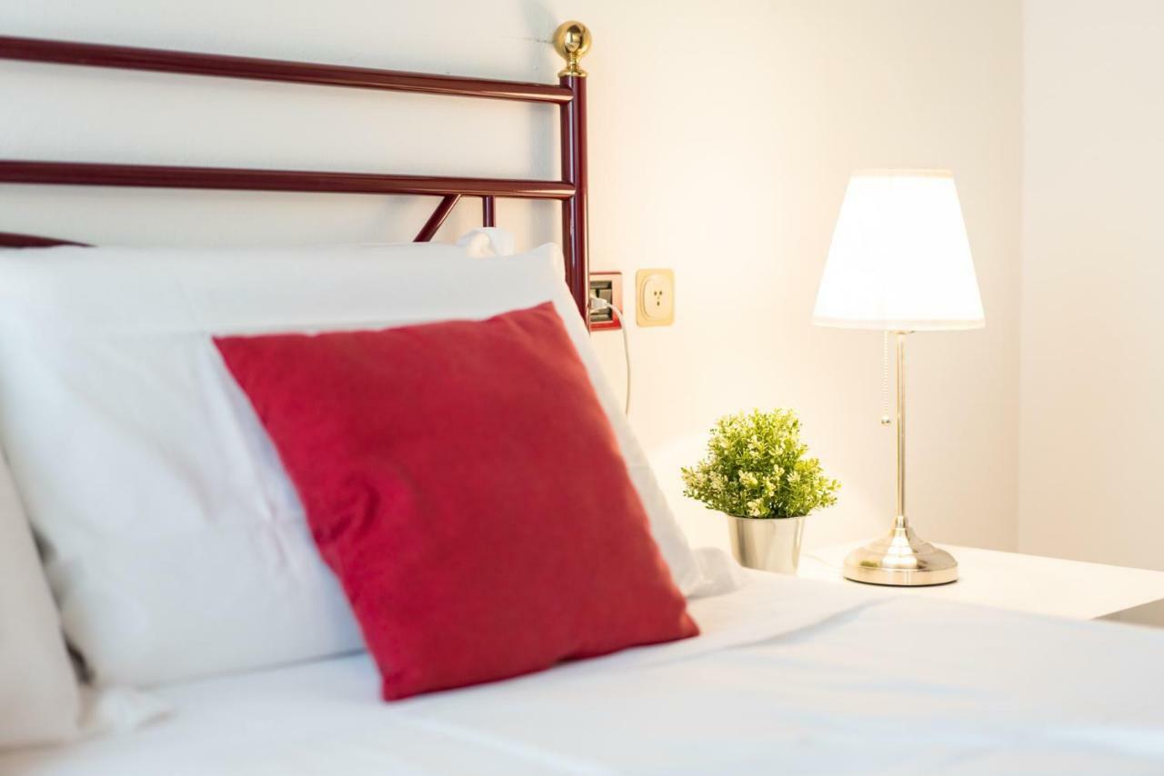 Bright Apartments Verona - Borsari Historical Luaran gambar