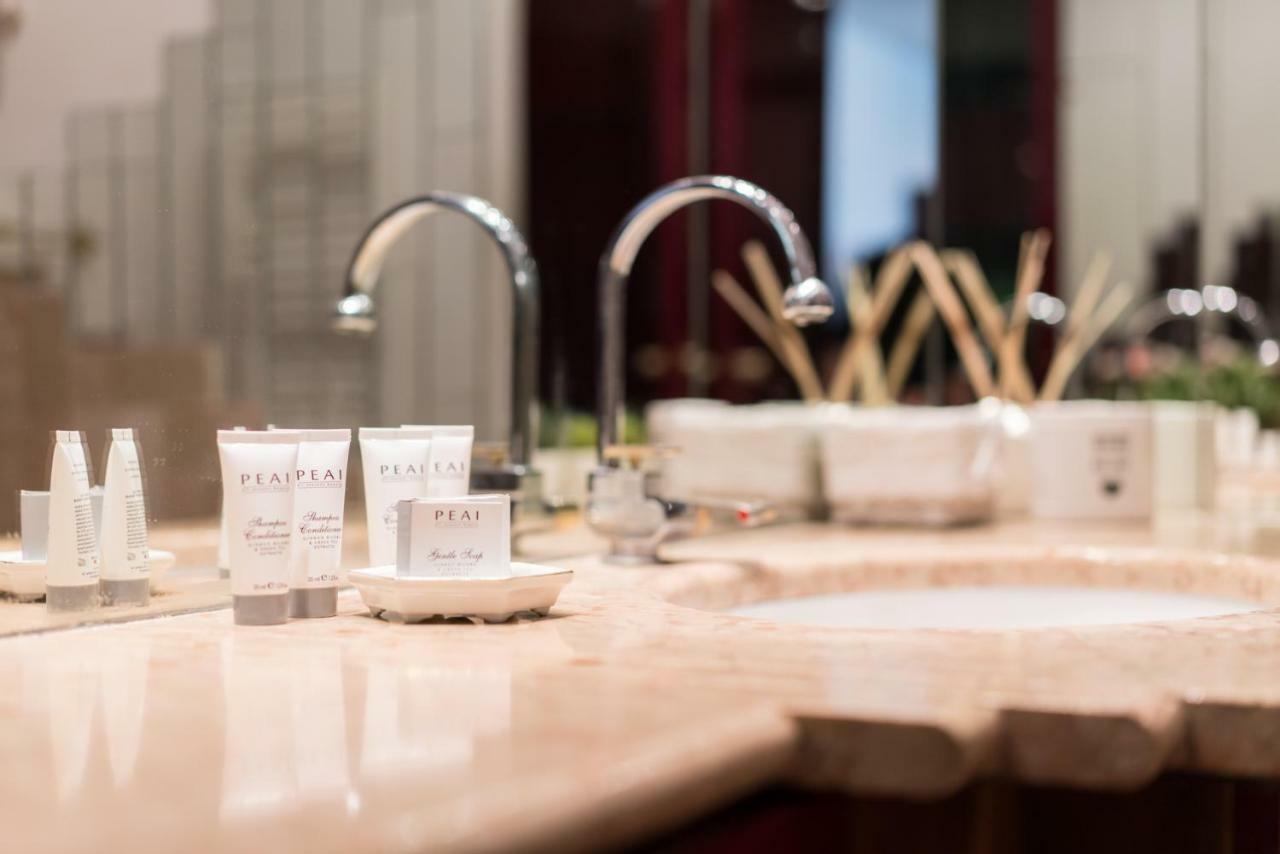 Bright Apartments Verona - Borsari Historical Luaran gambar