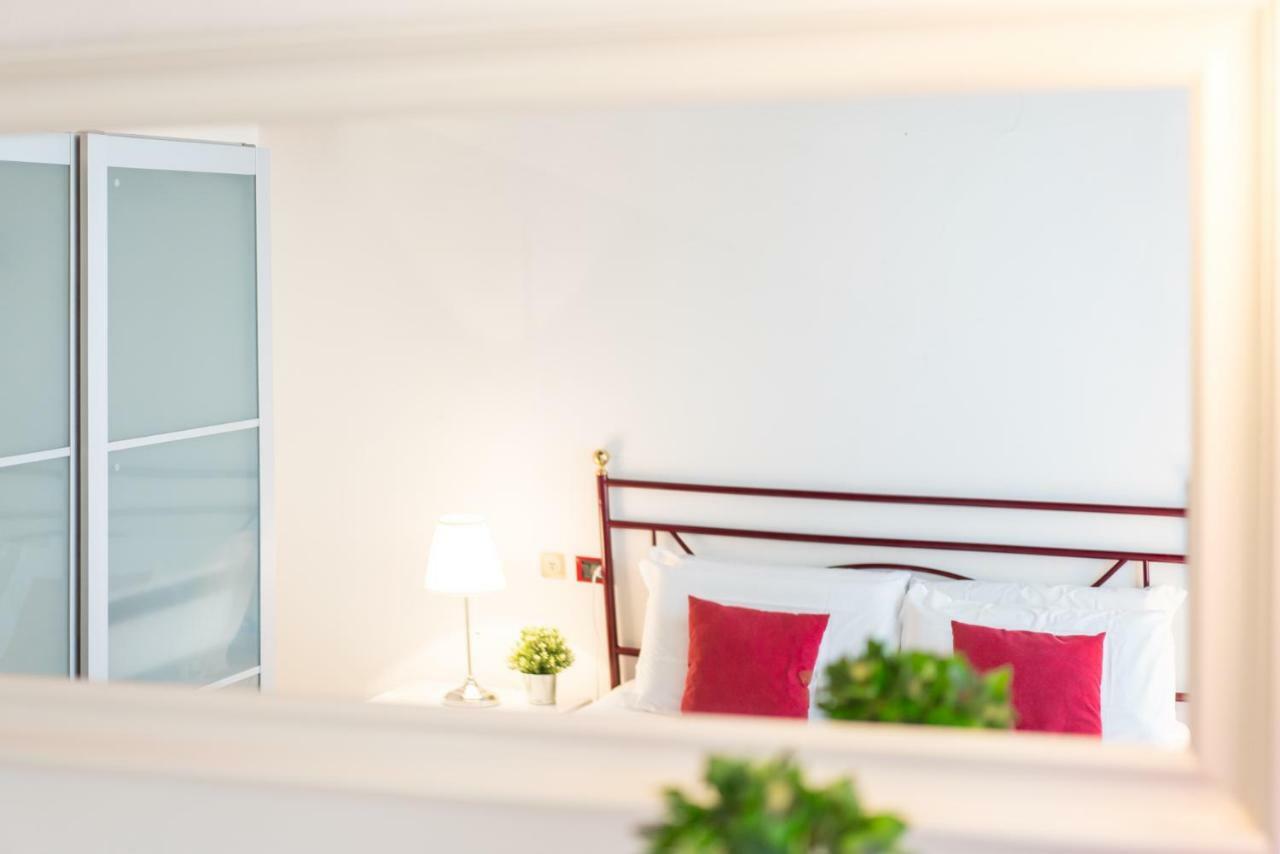 Bright Apartments Verona - Borsari Historical Luaran gambar