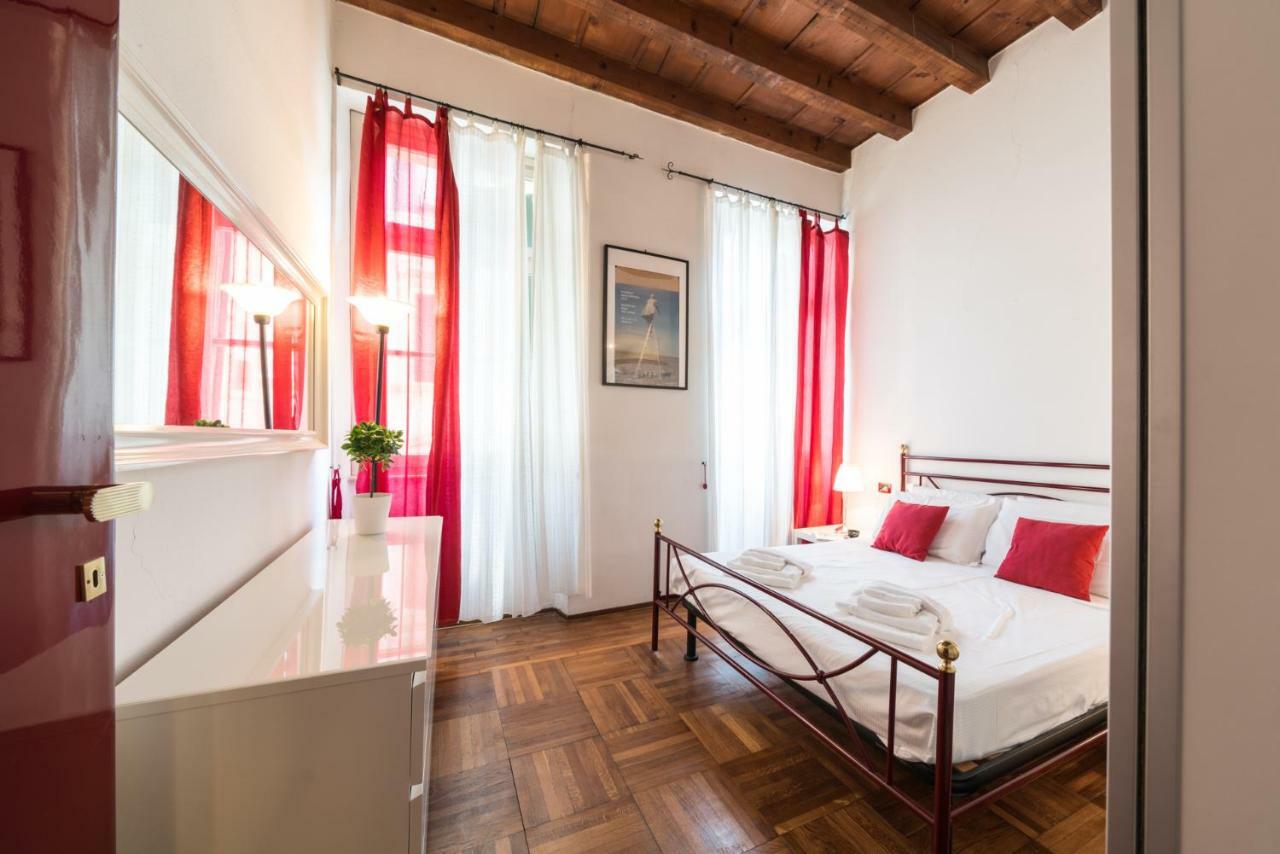Bright Apartments Verona - Borsari Historical Luaran gambar