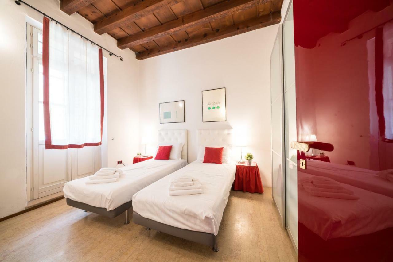 Bright Apartments Verona - Borsari Historical Luaran gambar