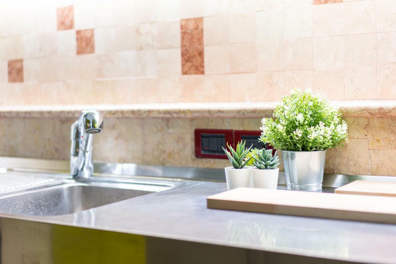 Bright Apartments Verona - Borsari Historical Luaran gambar